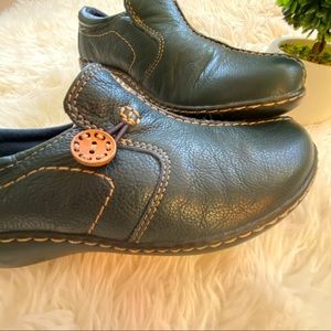 Blue Clarks Button Loafers sz 8